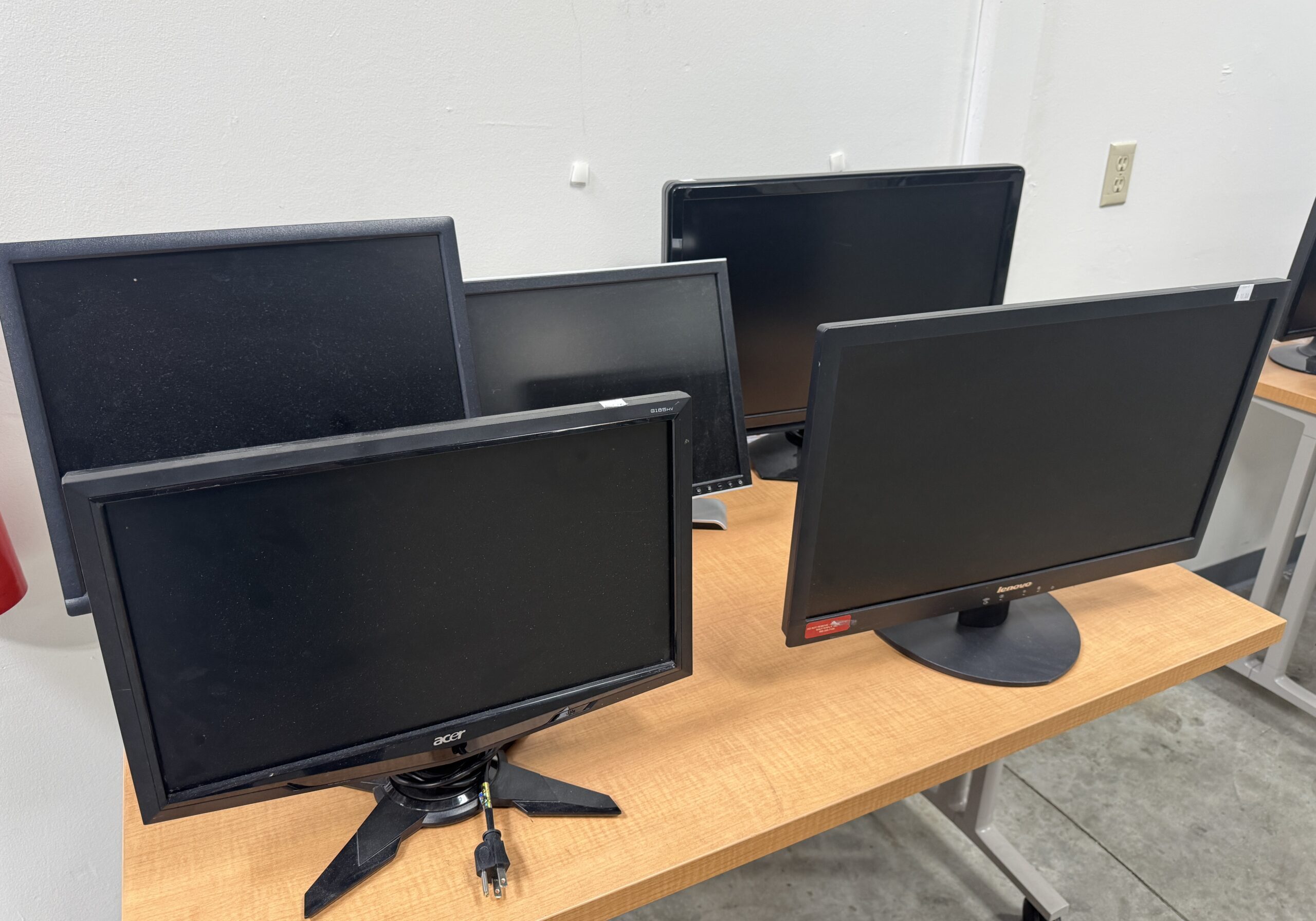 Tech & Electronics
